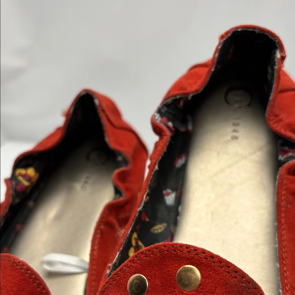 Unique Red Suede‎ Women’s Ballerina Flats Floral Inner W/Gold Accents Sz10 #0256